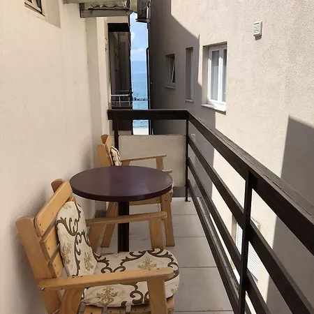 Belkoski Apartment *